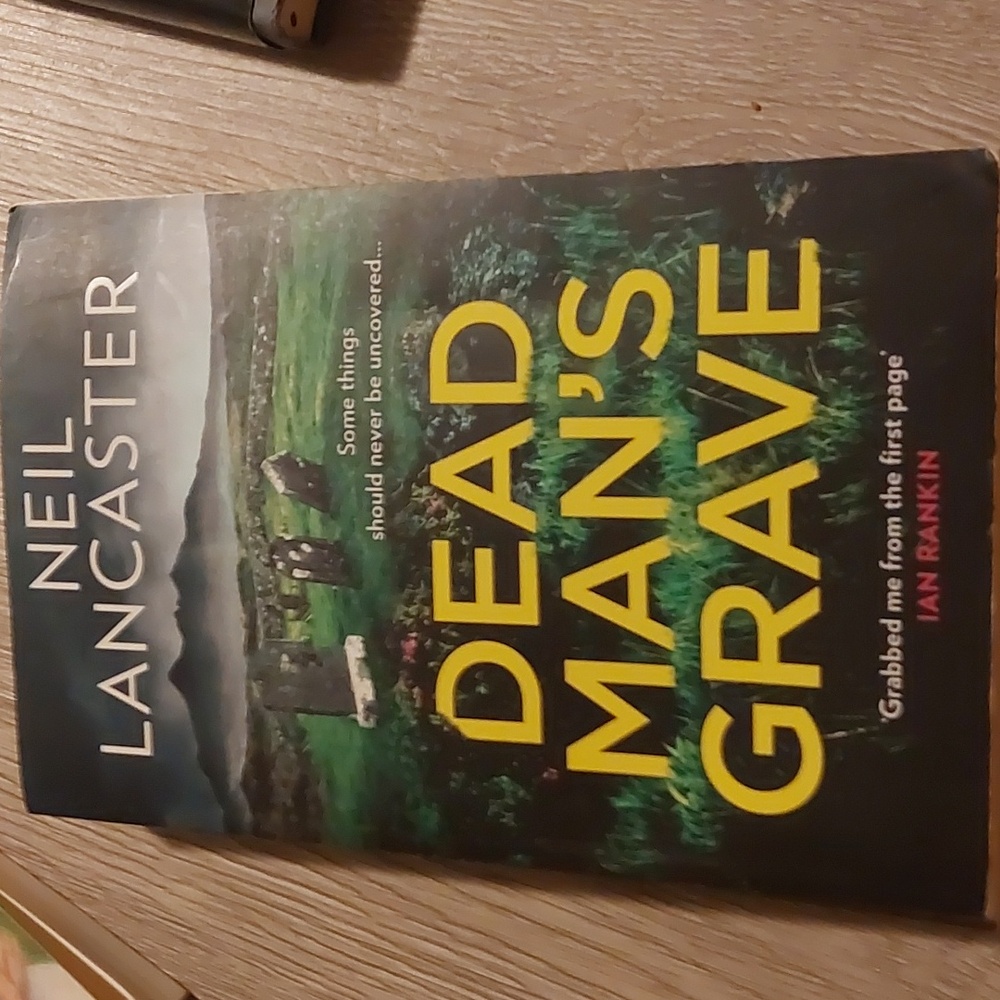 Book, Dead Man's Grave 2/20$